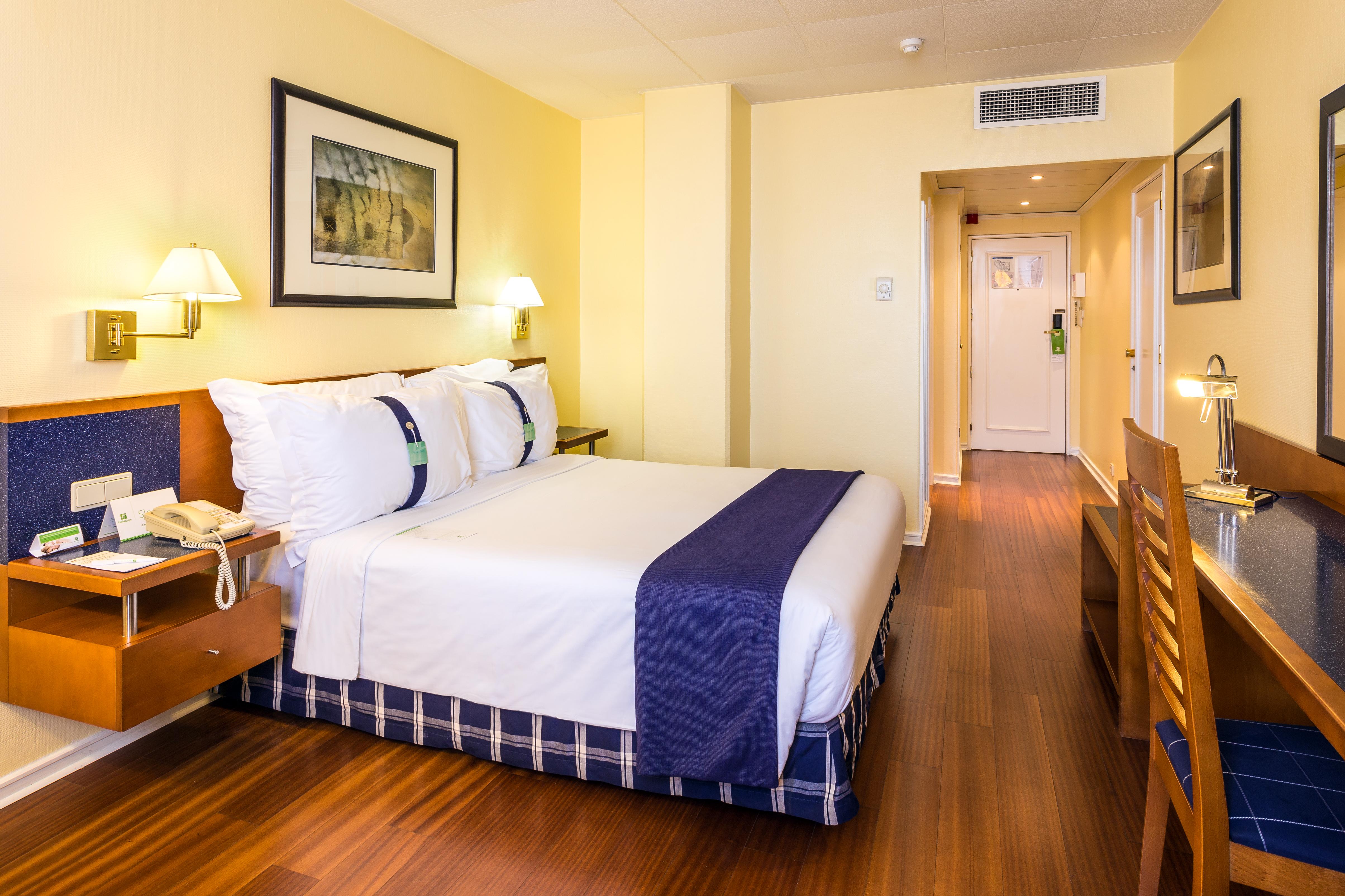 Holiday Inn Lisbon By Ihg Exterior photo