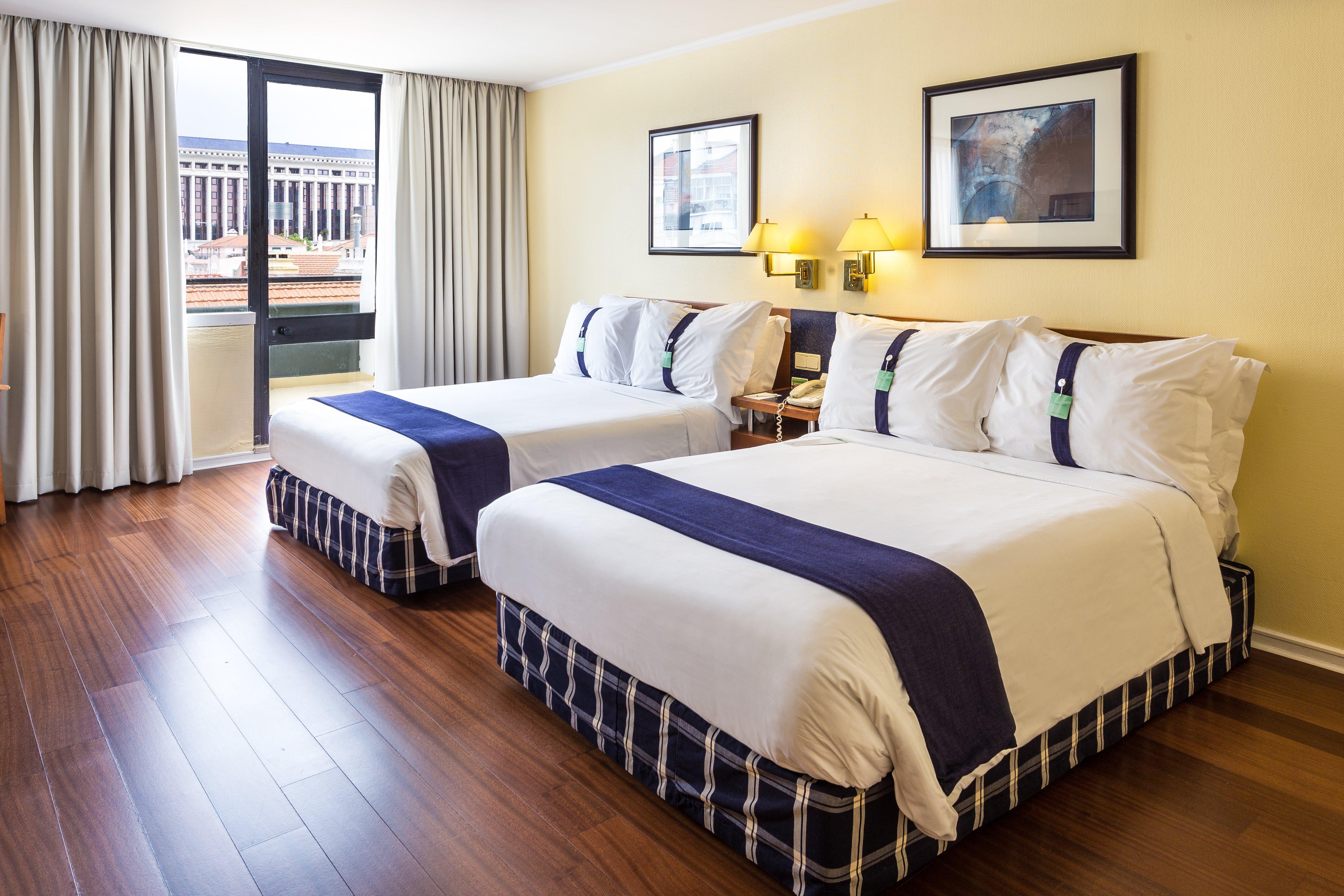 Holiday Inn Lisbon By Ihg Exterior photo
