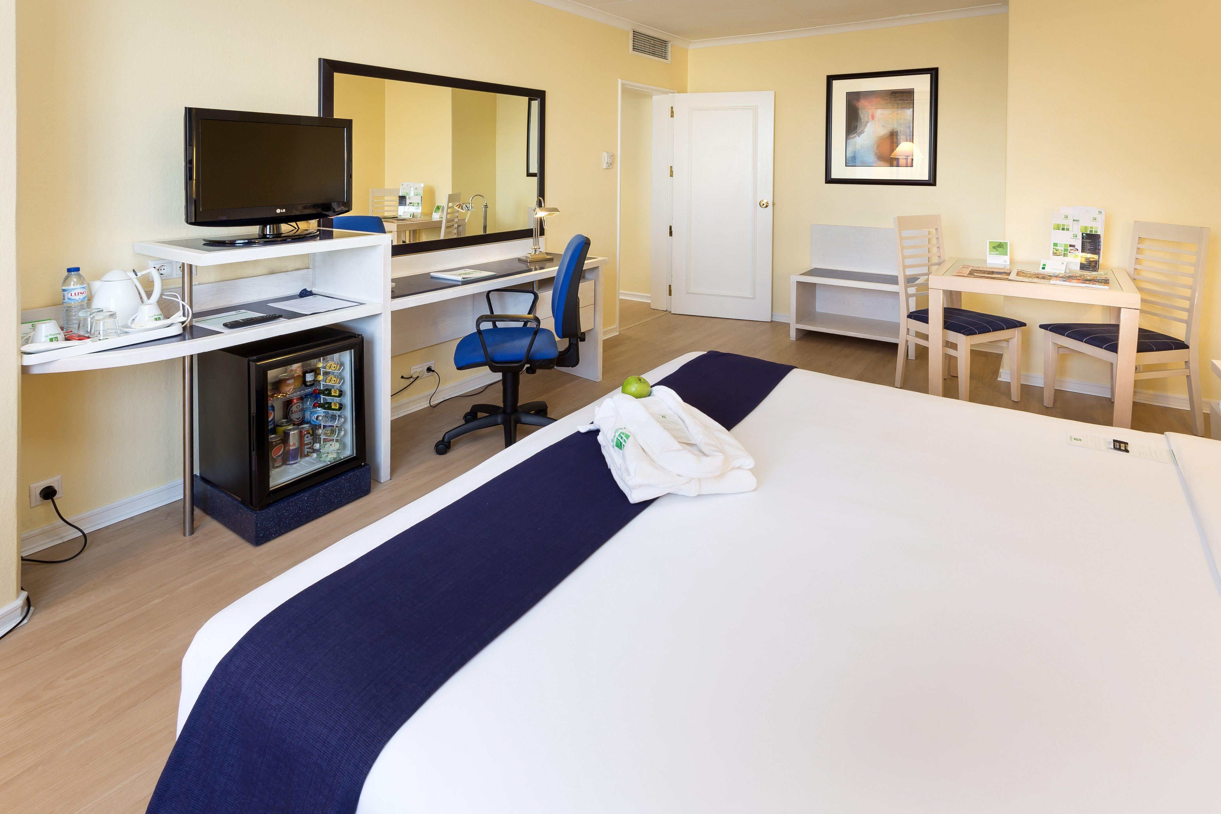 Holiday Inn Lisbon By Ihg Exterior photo