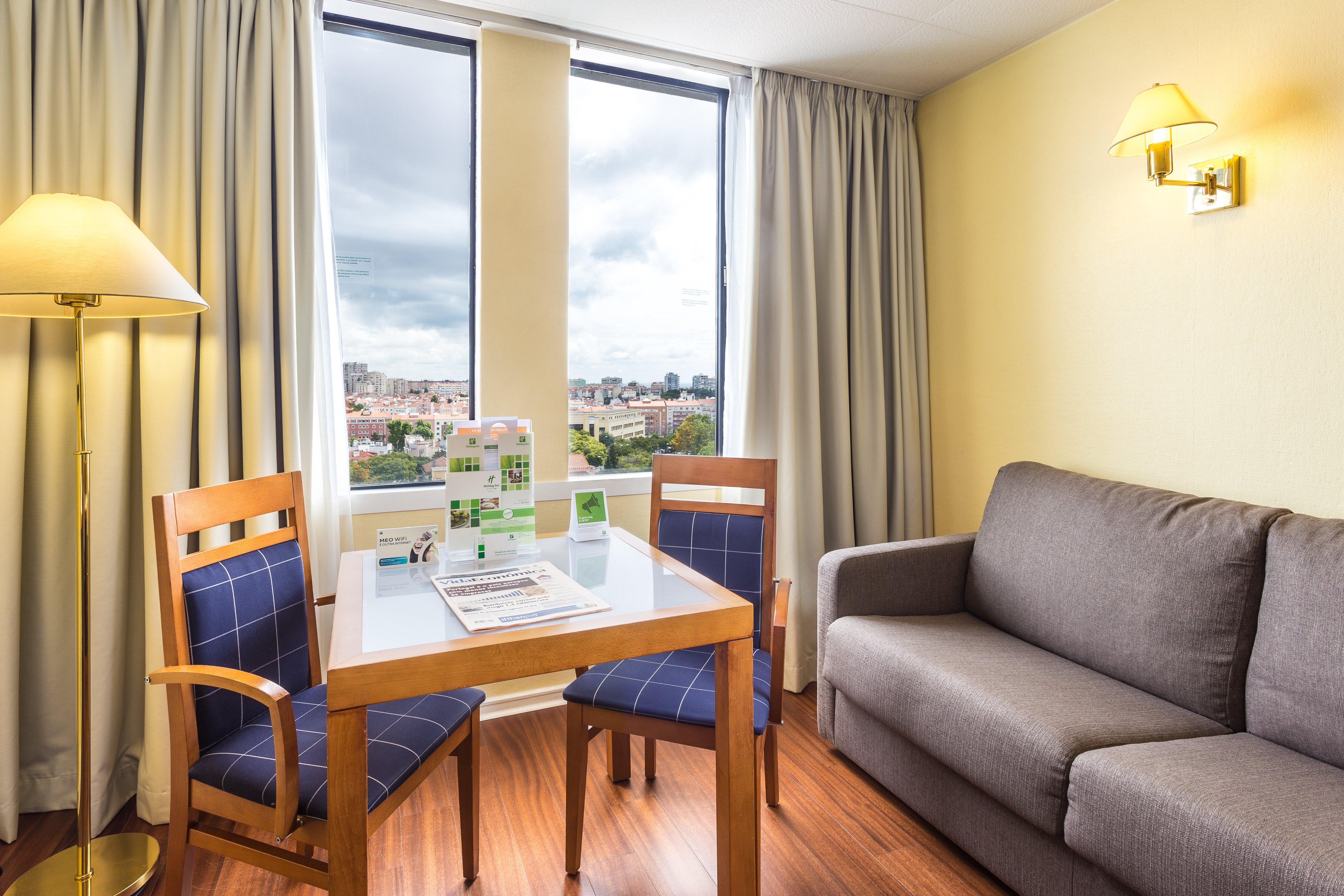 Holiday Inn Lisbon By Ihg Exterior photo