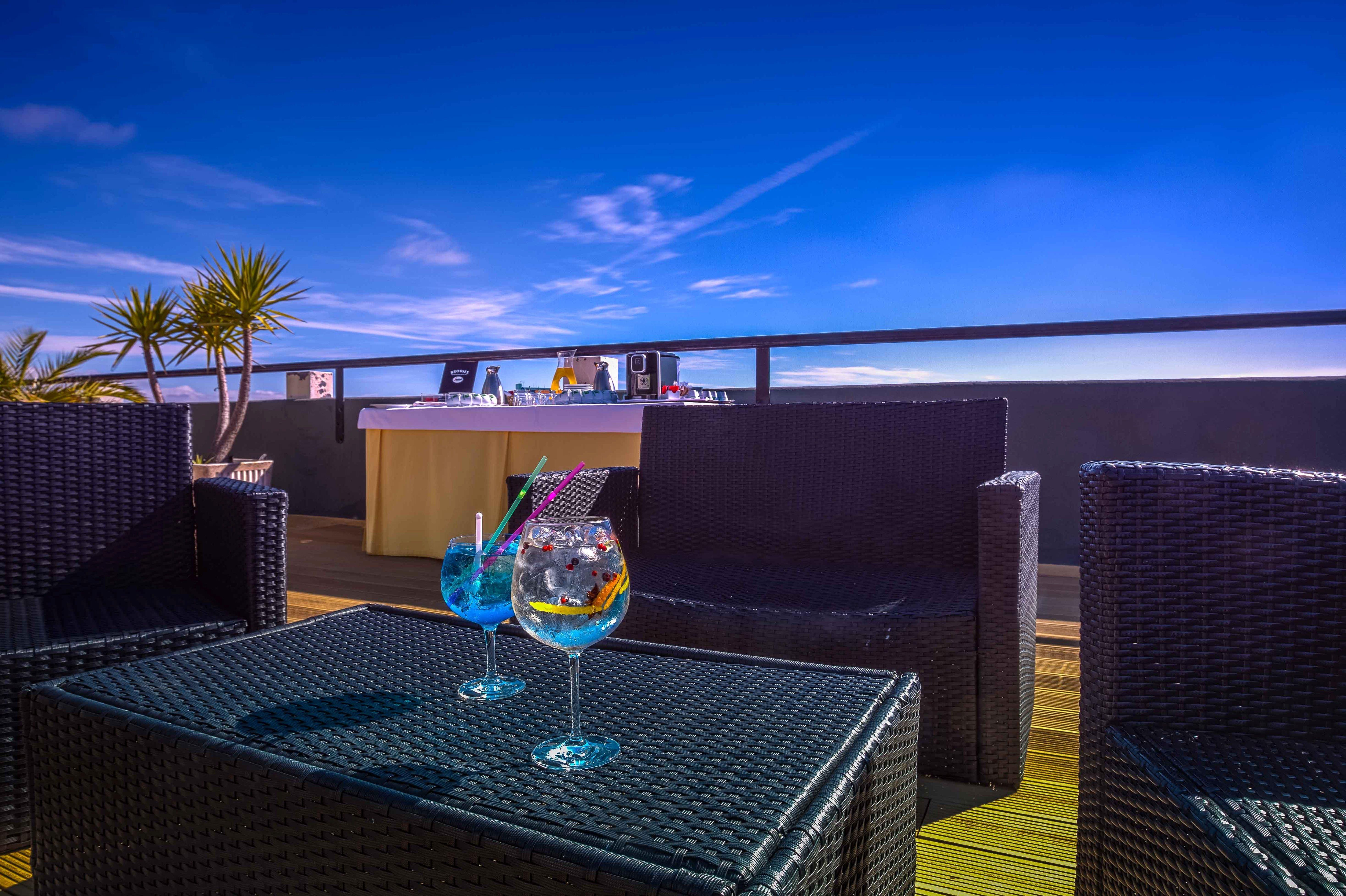 Holiday Inn Lisbon By Ihg Exterior photo